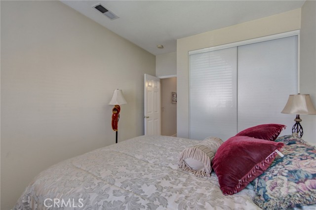 Detail Gallery Image 17 of 33 For 1349 Haddington Dr, Riverside,  CA 92507 - 3 Beds | 2 Baths