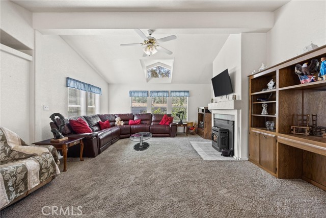 16713 Caribou Drive, Pine Mountain Club CA: https://media.crmls.org/medias/03b5a2de-b6ed-4c6f-9dbc-48caca534b28.jpg
