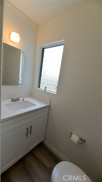 Detail Gallery Image 7 of 16 For 218 Avenida Rosa #3,  San Clemente,  CA 92672 - 2 Beds | 1/1 Baths
