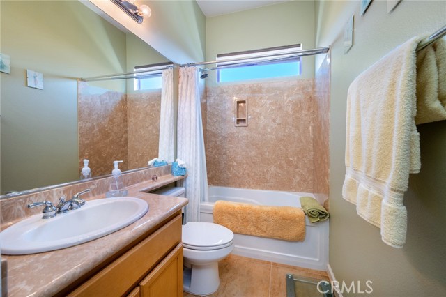23929 Fawnskin Drive, Corona CA: https://media.crmls.org/medias/03b619f6-debf-479c-8d4c-a6310a5b39fb.jpg
