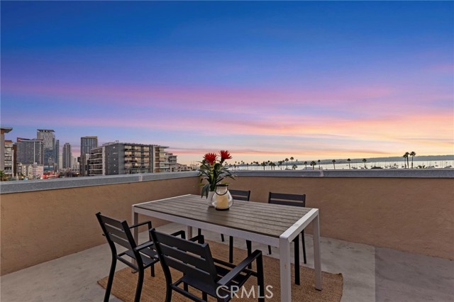 Detail Gallery Image 26 of 31 For 941 W Hawthorn #9,  San Diego,  CA 92101 - 2 Beds | 2 Baths