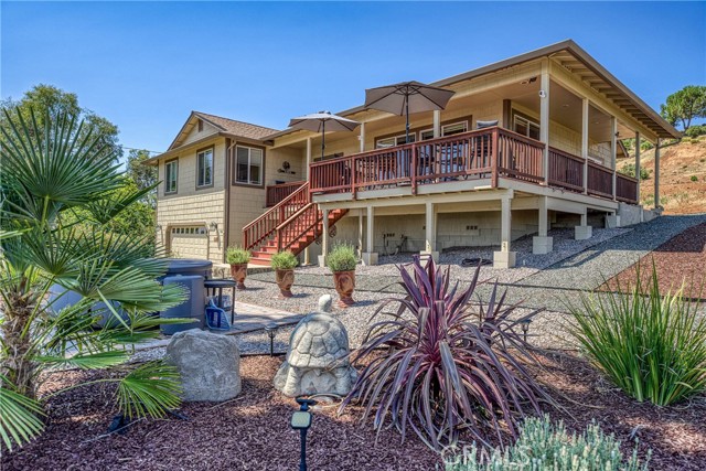 5611 Cherokee Drive, Kelseyville CA: https://media.crmls.org/medias/03b87667-006c-4025-ae0b-a500c86de6c7.jpg