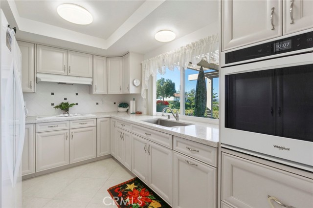 Detail Gallery Image 9 of 22 For 23641 via Garfias, Mission Viejo,  CA 92692 - 2 Beds | 2 Baths