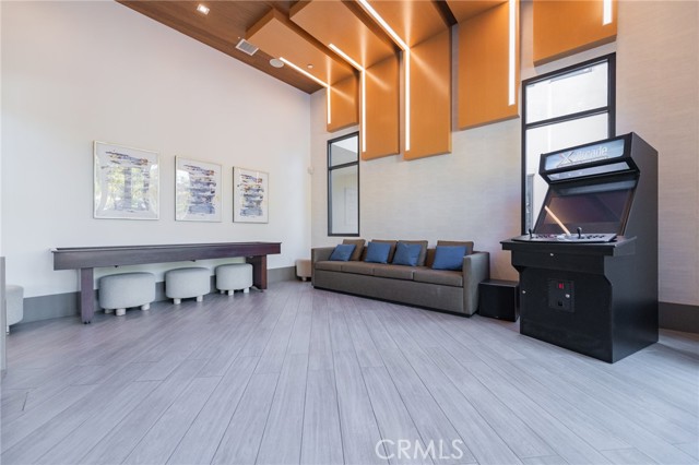 Detail Gallery Image 2 of 44 For 2647 Everly Dr, San Diego,  CA 92108 - 3 Beds | 2/1 Baths