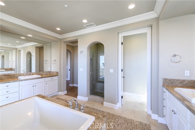 62 Heirloom, Irvine CA: https://media.crmls.org/medias/03b9a4c3-9479-4a24-b680-40ab3608adfc.jpg