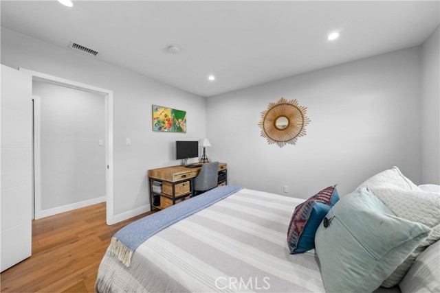 2408 Ives Lane, Redondo Beach, California 90278, 3 Bedrooms Bedrooms, ,Residential,Sold,Ives,SB21202682