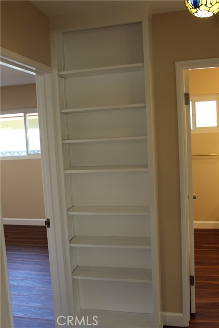 Detail Gallery Image 19 of 33 For 1556 23rd St, Manhattan Beach,  CA 90266 - 3 Beds | 2 Baths