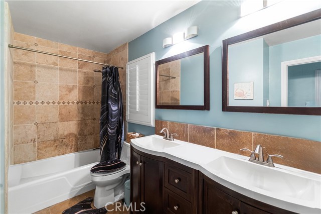 Detail Gallery Image 14 of 26 For 243 S Hanford, San Pedro,  CA 90732 - 3 Beds | 2 Baths