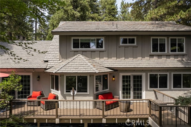 27843 Peninsula N Drive, Lake Arrowhead CA: https://media.crmls.org/medias/03bb8a7a-6f23-4911-abbe-538a734eac0f.jpg