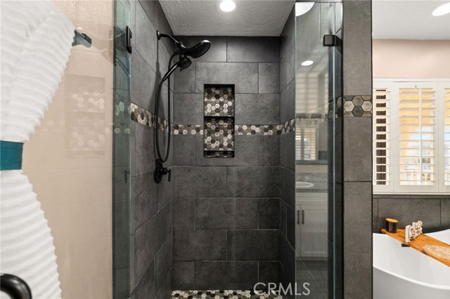 Detail Gallery Image 24 of 55 For 13520 Sea Gull Dr, Victorville,  CA 92395 - 3 Beds | 2/1 Baths