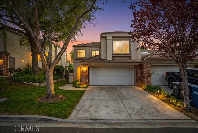 Detail Gallery Image 3 of 53 For 24526 Windsor Dr a,  Valencia,  CA 91355 - 3 Beds | 2/1 Baths