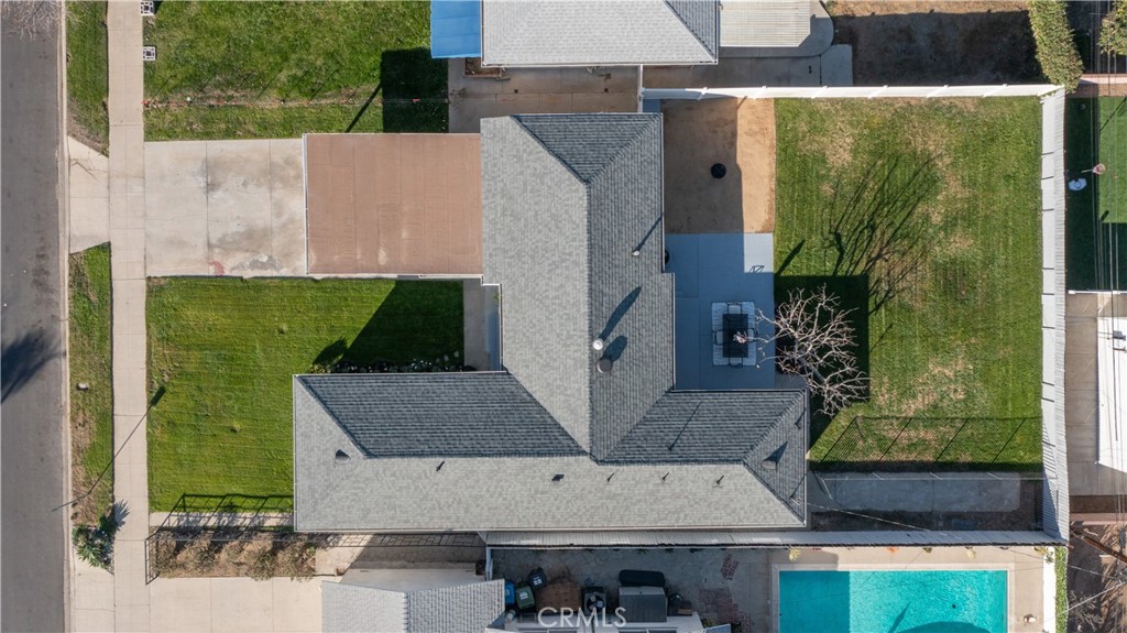 https://media.crmls.org/medias/03bc45b7-733f-49ad-9790-8647e5d462f0.jpg?preset=X-Large