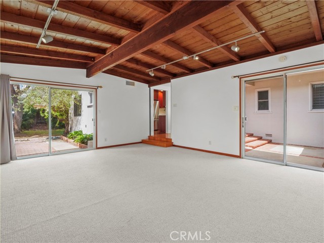 2017 Macarthur Street, Rancho Palos Verdes, California 90275, 4 Bedrooms Bedrooms, ,2 BathroomsBathrooms,Residential,Sold,Macarthur,PV21185007