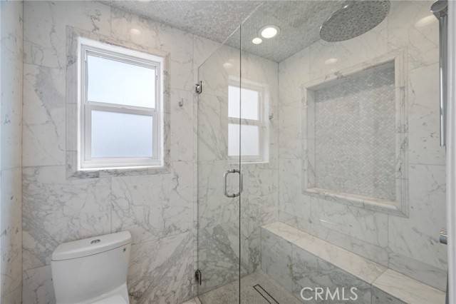 Detail Gallery Image 20 of 37 For 2410 Voorhees Ave #3,  Redondo Beach,  CA 90278 - 2 Beds | 2/1 Baths