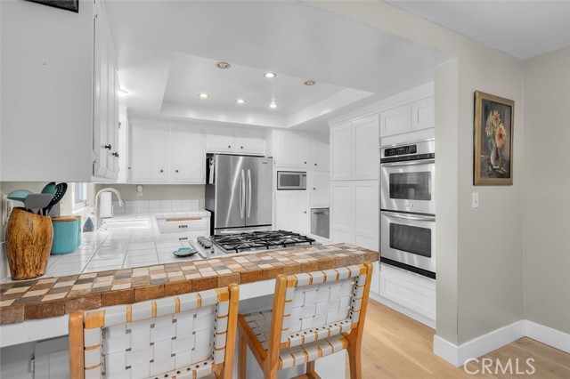 1101 Ysabel Street, Redondo Beach CA: https://media.crmls.org/medias/03bda2de-f4ca-4fee-95db-7ea41c813509.jpg