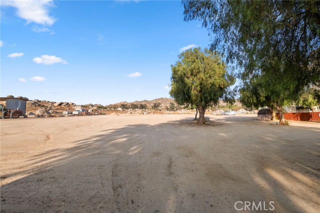 22910 Olivas Avenue, Nuevo CA: https://media.crmls.org/medias/03bf6f68-37b7-4044-8f93-c57a62c850e3.jpg