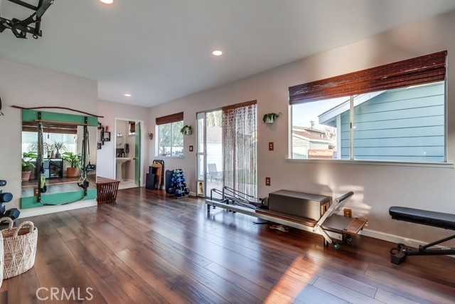 Detail Gallery Image 9 of 63 For 456 Cherry Ave, Long Beach,  CA 90802 - 3 Beds | 4 Baths