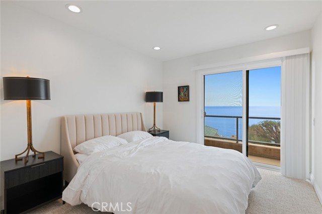 Detail Gallery Image 30 of 44 For 11 N Vista De Catalina, Laguna Beach,  CA 92651 - 4 Beds | 2/1 Baths