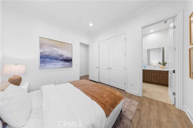 111 great oak, Irvine CA: https://media.crmls.org/medias/03c12831-5677-4718-a5bd-2bcaa24674d0.jpg