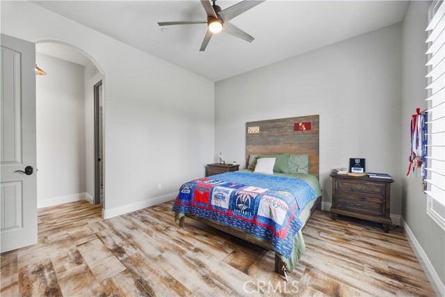 15521 Georges Letour Avenue, Bakersfield CA: https://media.crmls.org/medias/03c409e7-6973-485e-8082-6a01fb7155e2.jpg