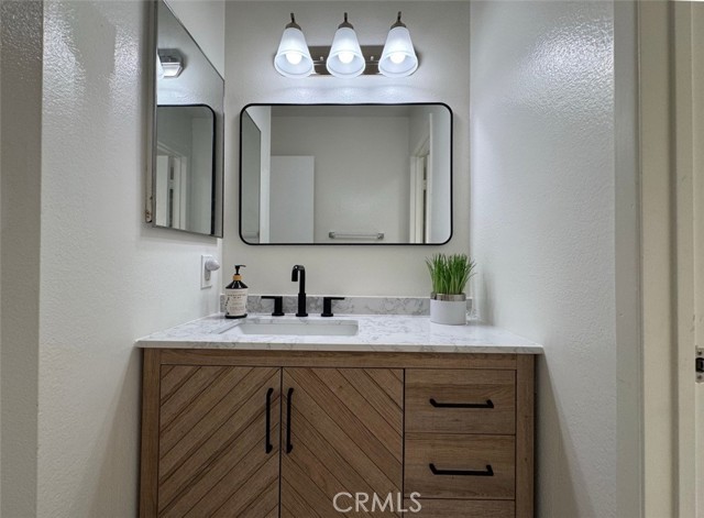 Detail Gallery Image 23 of 49 For 3534 Del Amo Blvd, Torrance,  CA 90503 - 4 Beds | 2/1 Baths