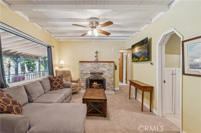 31655 Valley View, Running Springs, CA 92382