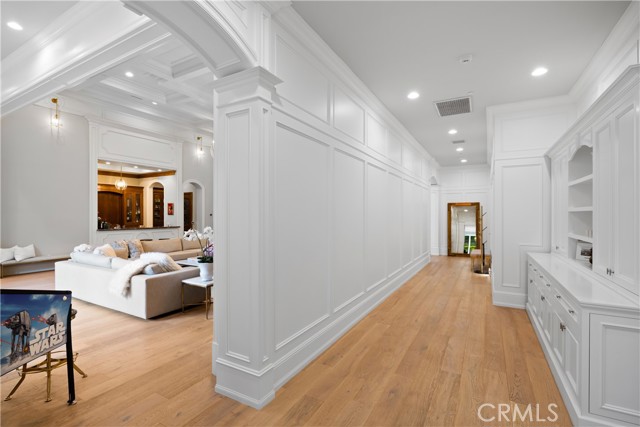 Detail Gallery Image 60 of 75 For 935 W Foothill Bld, Arcadia,  CA 91006 - 6 Beds | 8 Baths