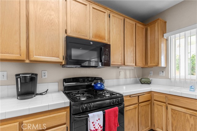 Detail Gallery Image 11 of 35 For 29385 Polo St, Highland,  CA 92346 - 4 Beds | 3 Baths