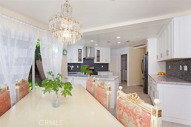 Detail Gallery Image 15 of 43 For 19 Tennessee, Irvine,  CA 92606 - 4 Beds | 2/1 Baths