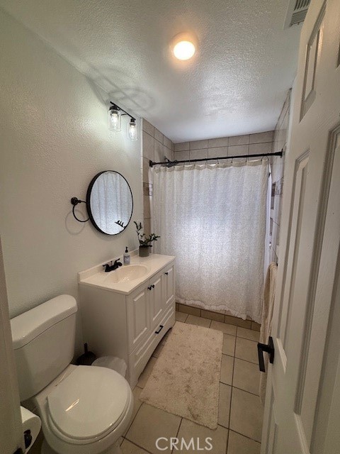 48831 Garden Drive, Morongo Valley CA: https://media.crmls.org/medias/03c7c793-b59f-40ac-ac10-ee82f5d72d41.jpg