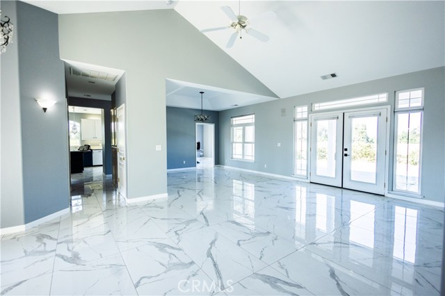 24115 Black Bart Court, Corning CA: https://media.crmls.org/medias/03c999ad-f168-4666-bf04-a566c03fcfe7.jpg