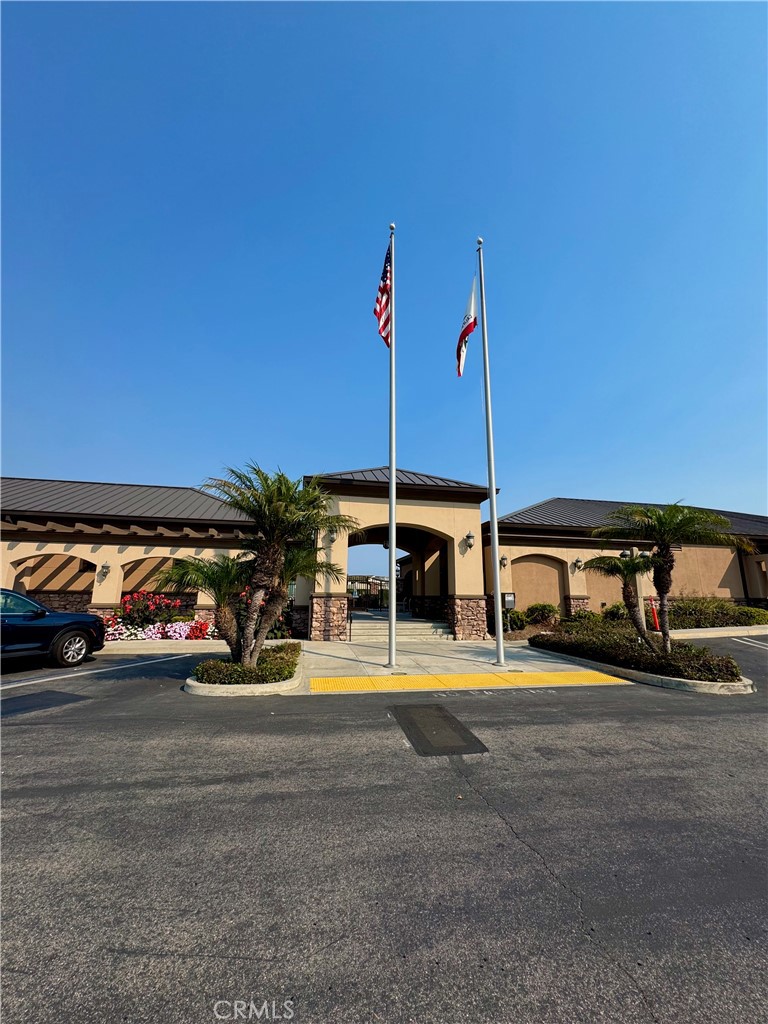 MLS #OC25247627 image #25