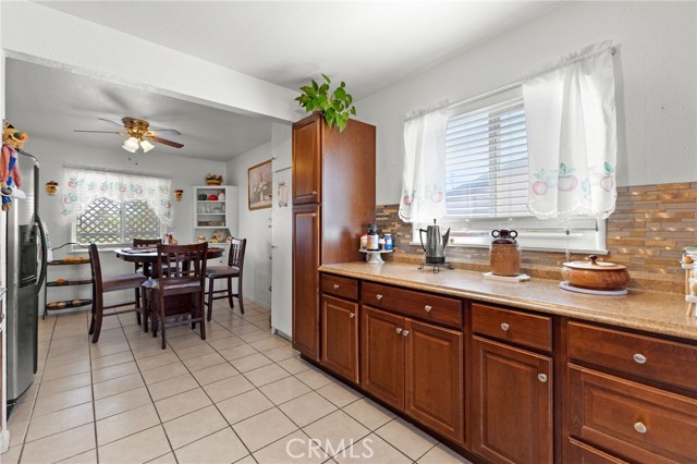 Detail Gallery Image 16 of 49 For 16116 Cajon, Hesperia,  CA 92345 - 2 Beds | 1/1 Baths