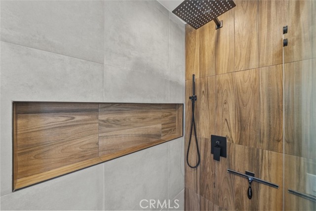 10341 Mcclemont Avenue, Tujunga CA: https://media.crmls.org/medias/03ca632c-30f4-4447-a191-fce98b480966.jpg