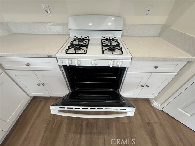 Detail Gallery Image 19 of 52 For 1989 Murrieta, Perris,  CA 92571 - 5 Beds | 3 Baths