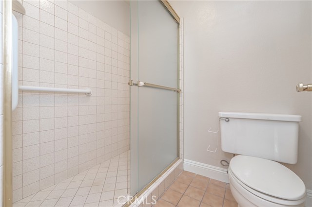 Detail Gallery Image 43 of 56 For 805 W Glenwood Cir, Fullerton,  CA 92832 - 3 Beds | 2 Baths