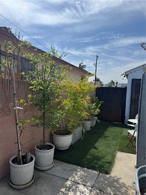 Detail Gallery Image 11 of 15 For 4552 Los Toros Ave, Pico Rivera,  CA 90660 - 2 Beds | 1 Baths