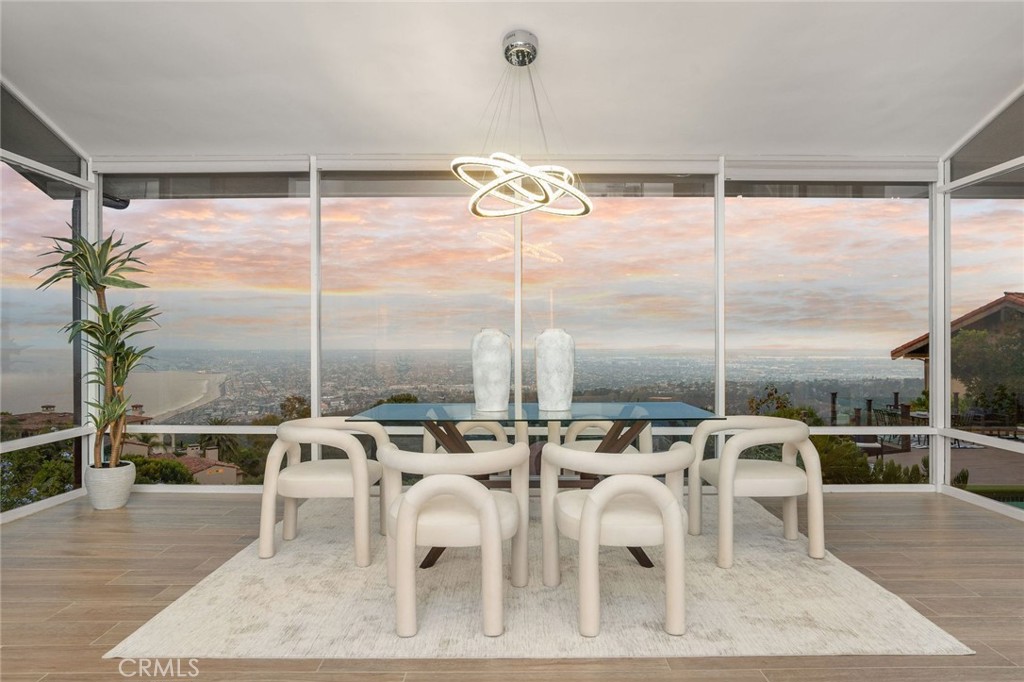 Picture of Palos Verdes Estates, CA 90274
