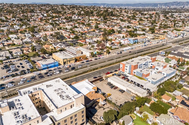 Image 8 of 30 For 5140 Crenshaw Boulevard