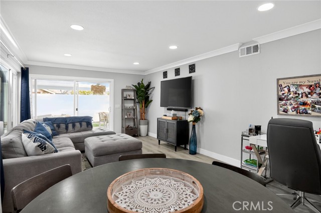 Detail Gallery Image 7 of 34 For 16921 Durham Dr, Yorba Linda,  CA 92886 - 3 Beds | 2 Baths