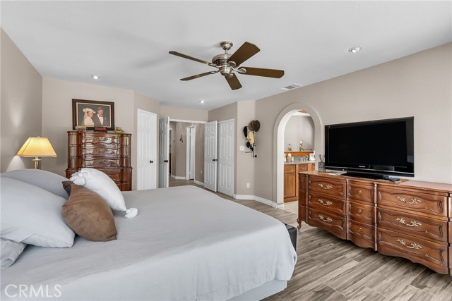 Detail Gallery Image 14 of 52 For 6712 Mission Grove Pkwy, Riverside,  CA 92506 - 5 Beds | 3 Baths