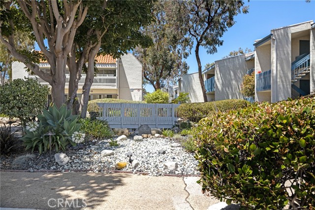 631 Prospect Avenue, Redondo Beach, California 90277, 3 Bedrooms Bedrooms, ,2 BathroomsBathrooms,Residential,Sold,Prospect,SB22086433