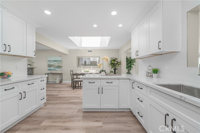 Detail Gallery Image 12 of 40 For 5562 Edinger Ave, Huntington Beach,  CA 92649 - 3 Beds | 2 Baths