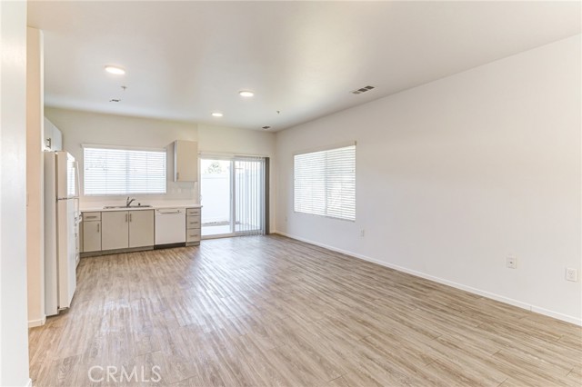 Detail Gallery Image 11 of 24 For 13177 Edgemont #11,  Moreno Valley,  CA 92553 - 2 Beds | 2 Baths