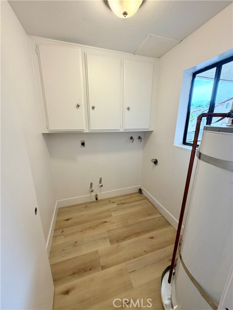 Detail Gallery Image 16 of 17 For 400 S Flower #8,  Orange,  CA 92868 - 3 Beds | 2/1 Baths