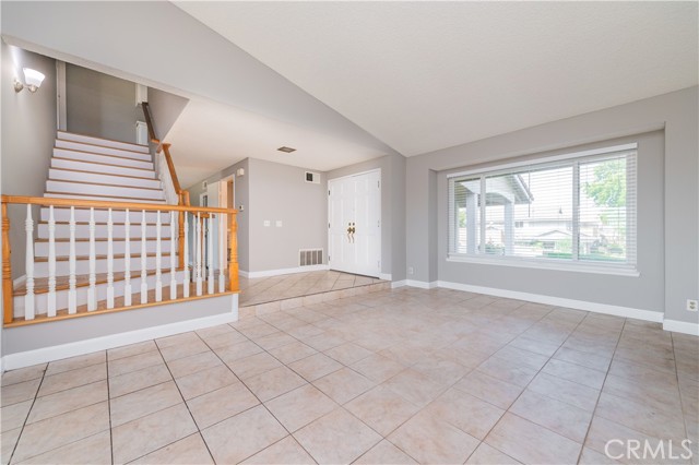 1135 Tierra Luna, Walnut CA: https://media.crmls.org/medias/03cddfb9-12e5-4393-9bf3-683541269556.jpg