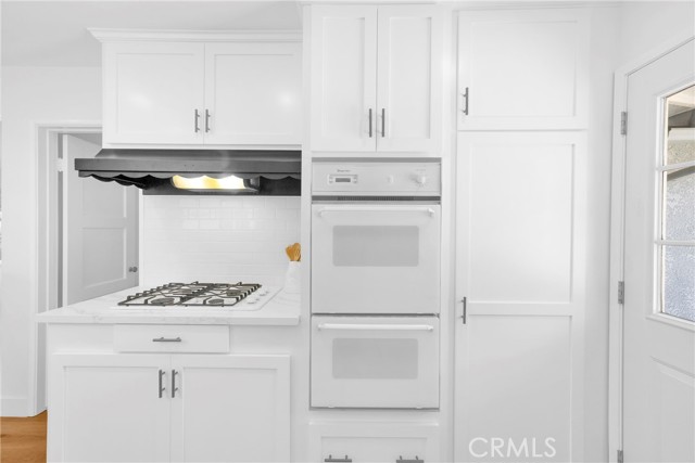 Image 18 of 66 For 6103 Pimenta Avenue