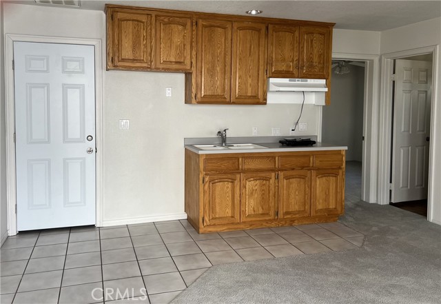 Detail Gallery Image 7 of 17 For 6818 Kittyhawk Ave, Hesperia,  CA 92345 - 2 Beds | 1 Baths