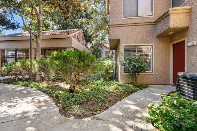 Detail Gallery Image 1 of 1 For 2367 Archwood Ln #168,  Simi Valley,  CA 93063 - 2 Beds | 2 Baths