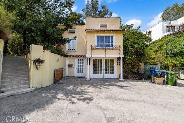 Detail Gallery Image 29 of 35 For 2027 N Highland Ave, Los Angeles,  CA 90068 - 6 Beds | 3 Baths